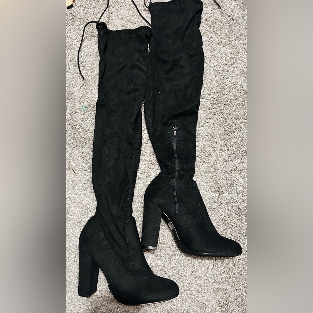 All Black Knee High Heels, Size 8.5